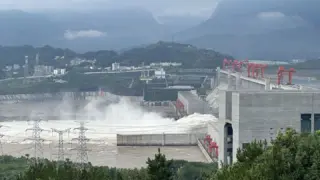 Thumbnail of post image 105